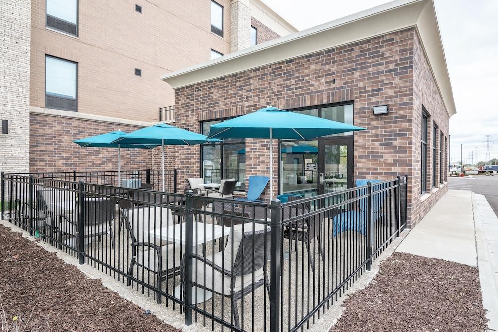 Hampton Inn & Suites - Allen Park Eksteriør billede